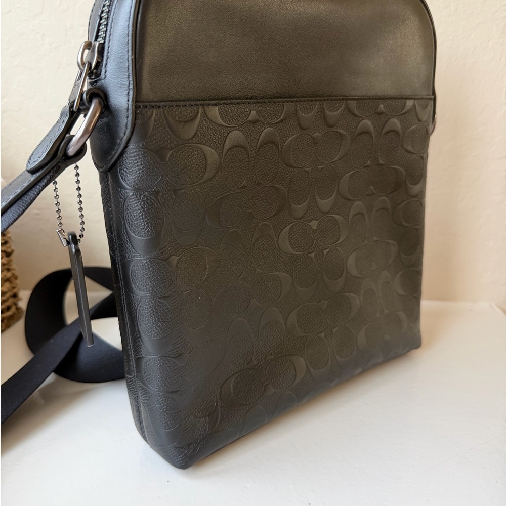 Coach Black Embossed Signature Houston Flight Crossbody Messenger - Picture 4 of 6